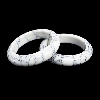 Купить Кольцо из камня Белый кахолонг размеры 16-19мм