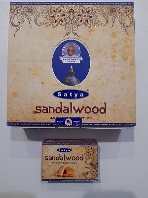 Благовония Premium Satya Back Flow Cones Sandalwood Сатья Сандаловое дерево стелющийся дым конусы 10 шт