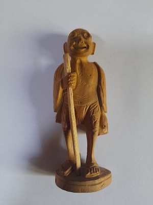 Статуэтка деревянная "Махатма Ганди"