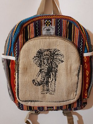 Купить рюкзак из гобеленовой и конопляной ткани с рисунком.35*25*8 см. Производство Непал; Backpack Pure Hemp