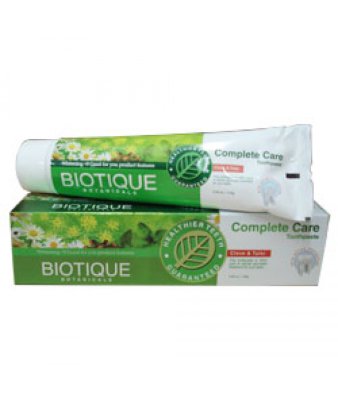 Аюрведическая зубная паста Биотик Био Гвоздика и Тулси (Biotique Bio Clove&Tulsi), 140г
