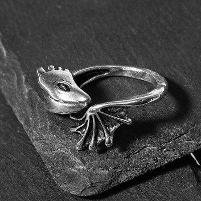 Кольцо крылатый дракон, цвет чернёное серебро, безразмерное